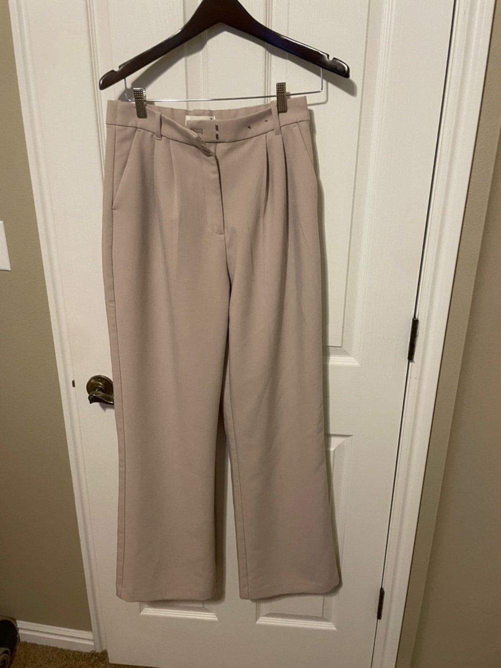 Abercrombie & Fitch Wide-Leg Trousers in Taupe